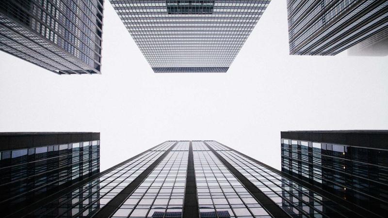 8x8x华人海外水蜜桃社交产品，全球华人即时通讯与社群互动